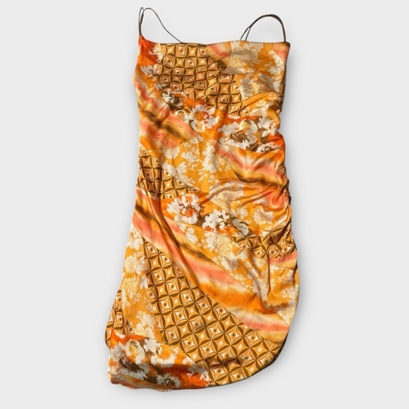 Fashion Nova Harlow Satin Mini Dress NWT - Picture 5 of 7